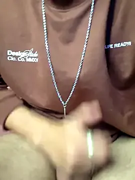 AronShelby420 — TAKE OFF HOODIE