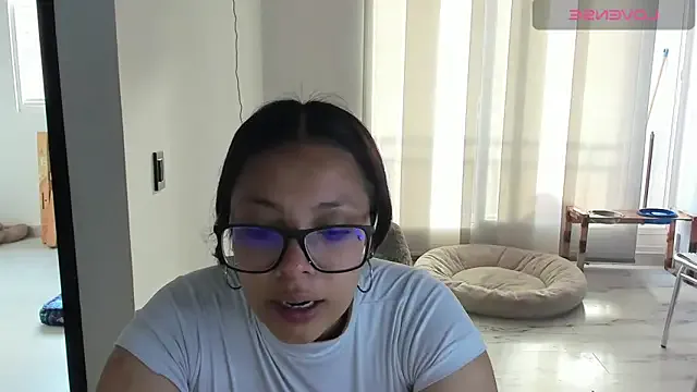 aryana777 — dildo suck