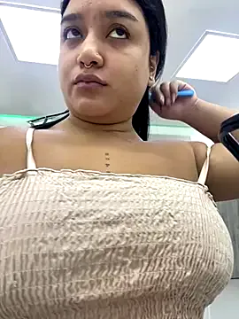 AryRose_ — Bounce my tits  