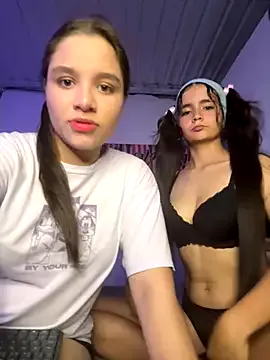 Ashley_and_Zoe — Suck Ass