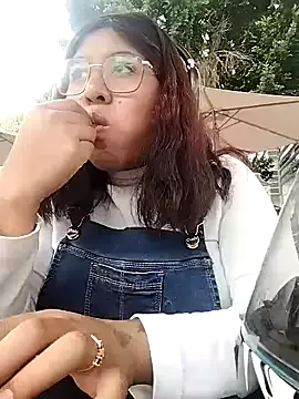 Atenea69 — Squirt en la escuela