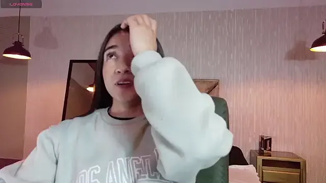 Aurora_jones11 — Warming up my with dildo 