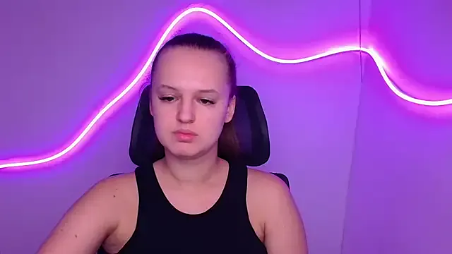 Aurora_White — Spank the ass 3 times