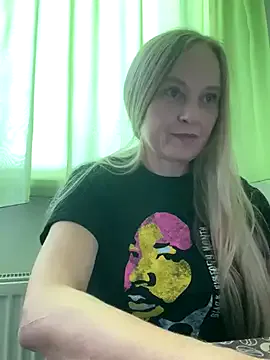 B_i_r_d_i_e — massage the breasts