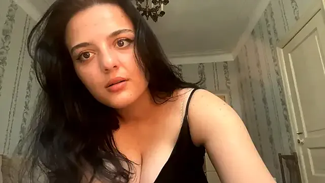 Babis_girlsss — Air Kiss close up