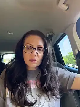 BeautifulMesss — Get my tits out