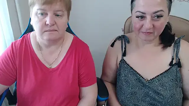 Bertie_Adeline — Tits and asses of two girls))