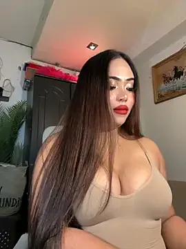 BigDominaMia — WORSHIP AND SERVE ME GOOD