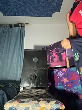 bl2y — Show cum and dildo