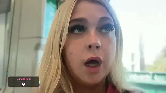 blairbella — Tits out in public