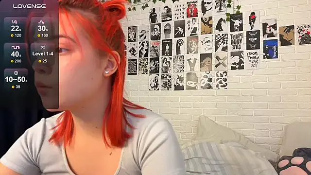 Bloom_Cherry — hand bra