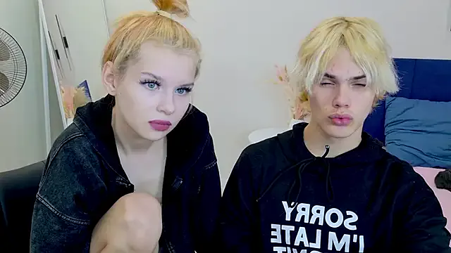 Bonnie_And_C1yde — Freechat on StripChat