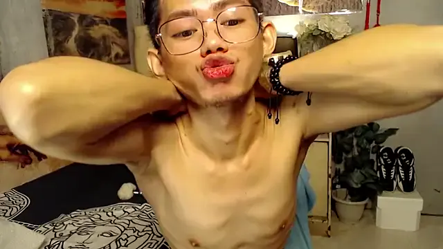 Boy_for_Rent69 — PUBLIC CUMSHOW at GOAL:dancing: :wanker:
