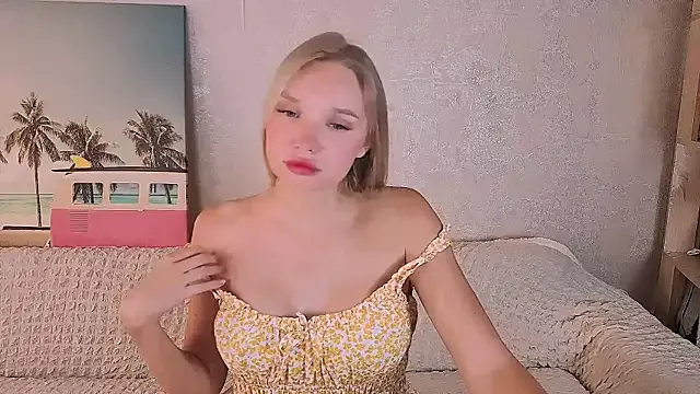 BoysLoveBlondee — Oil and massage my butt^^