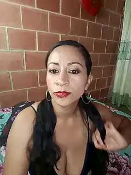 BrandySmith26 — Oil and nude show