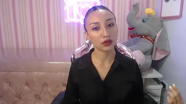 Branndy_ch —  FINGER IN PUSSY 