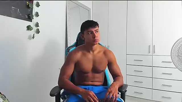 Bray_Kevin — BIG SHOW CUM