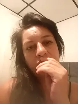Brenda_London — Shake ass