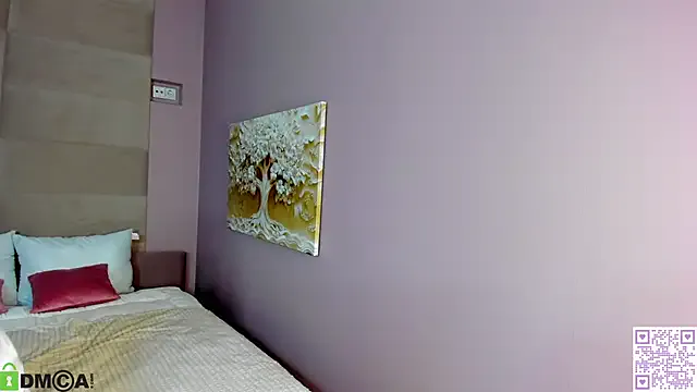 Brenda_Puff — Welcome to my room