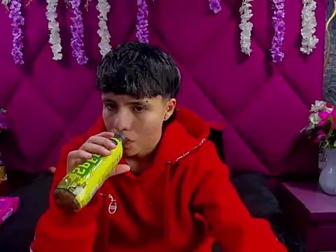 Bruno_Cruzz — masturbate