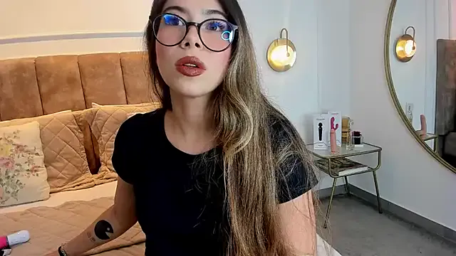 Caitlin_Cat — Spank my ass