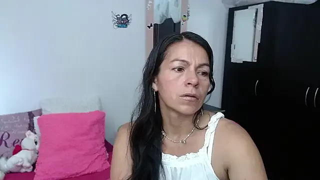 camilavargas_ — Freechat on StripChat