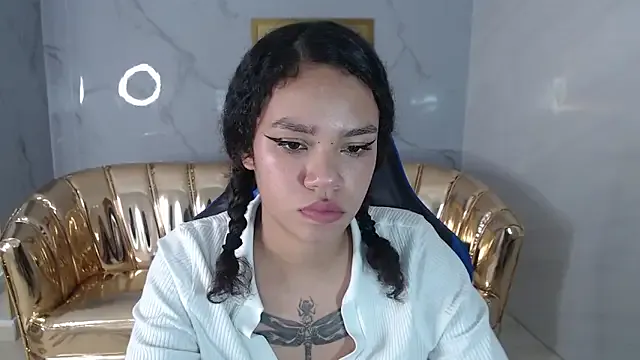 Canela_s1 — FULL NAKED + SHOW WET
