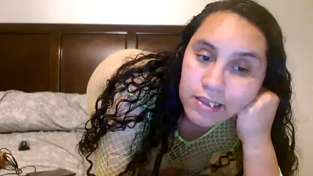 carlithefreak — twerk naked