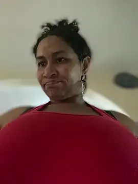 Carola-Ross — Fingers in 5 minutes pusy 