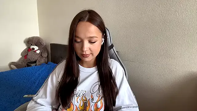 Carrie_dreams — air kiss
