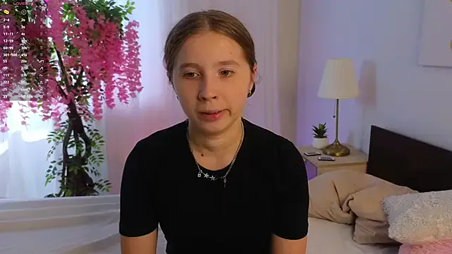CatherineRichards — slap my ass untill red