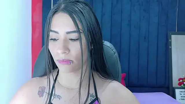 Chanel-24 — SHOW PUBLIC SQUIRT