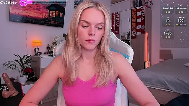 CharliSweet — tease you in doggy