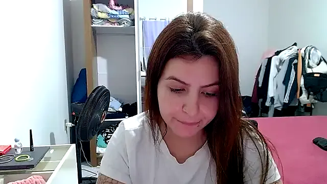 chelbyy — peitos/tits