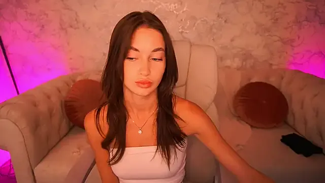 CherryyLulu — hi guys)first day here) For good start