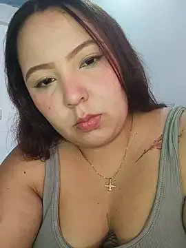 Chuby-Love — Take off bra 
