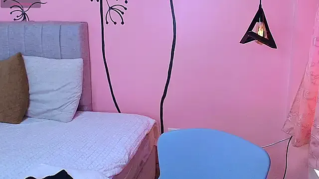 Connie_Bell — CONTROL DOMI X5 + PLAY DILDO 