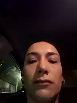 Coraline__dk2 — Show ass in public  for 3 seconds 
