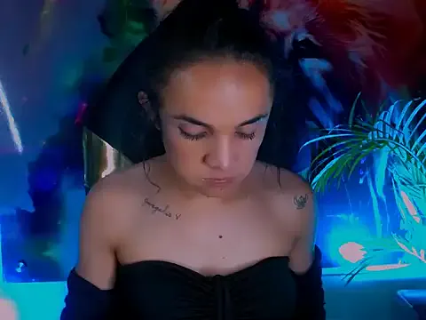 Cristal_Gem1 — show cum cristal