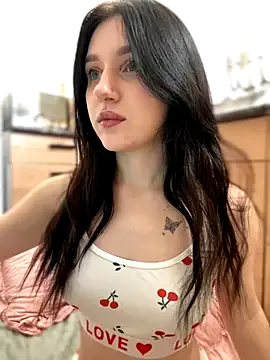 Cuddlies_Lili — Show boobs