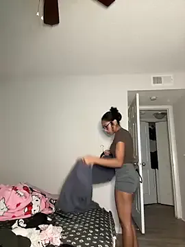 cupcakemia — Public show
