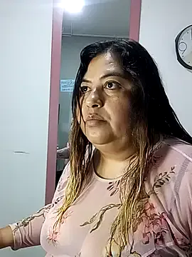 curvy_diva_ — Private on StripChat