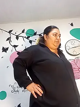 curvy_diva_ — with whippingFlash of tits in the kitche