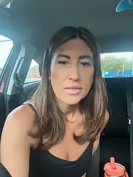 CurvyMILF_Sienna — 3 min you control for both of us