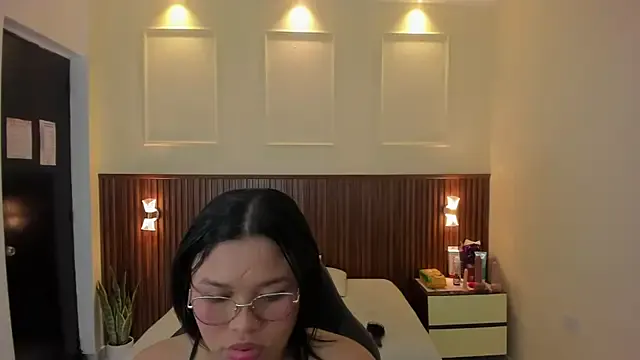 CYNTHIA_HILL1 — make my tits red