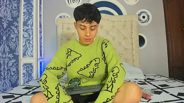Dani_rivass — masturbation an pre cum