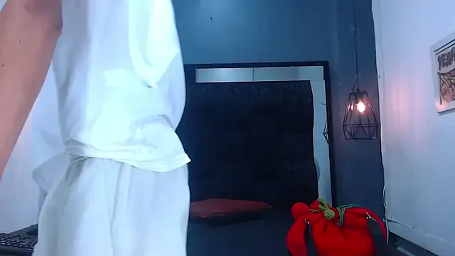 Daniel_delux_ — put me hard and masturbate