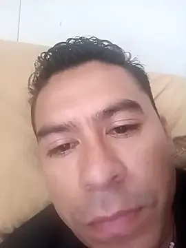 Danieldaniellllllllllll — Freechat on StripChat