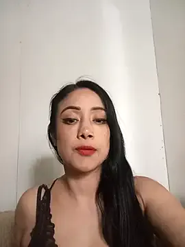 Danielita2025 — Busco pieza los leones por Compaia