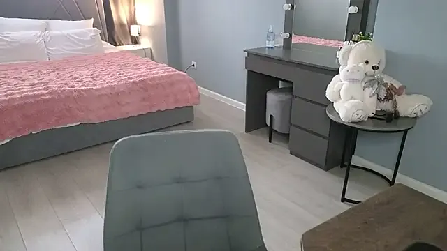 DariFlexy — anal fingering